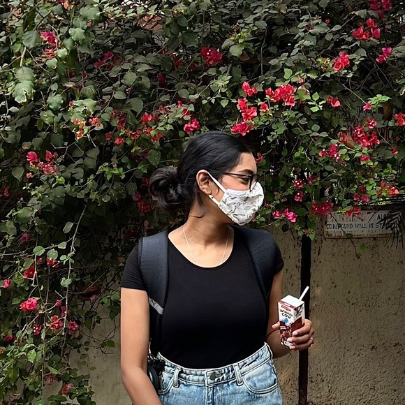klharika98
